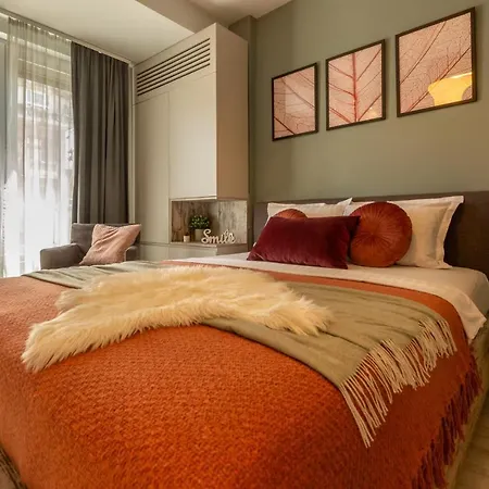 Modern 1Br Apt In The Old Town: The Perfect Choice 布加勒斯特 Exterior photo