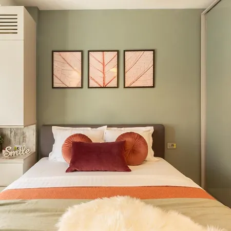Modern 1Br Apt In The Old Town: The Perfect Choice 布加勒斯特 Exterior photo