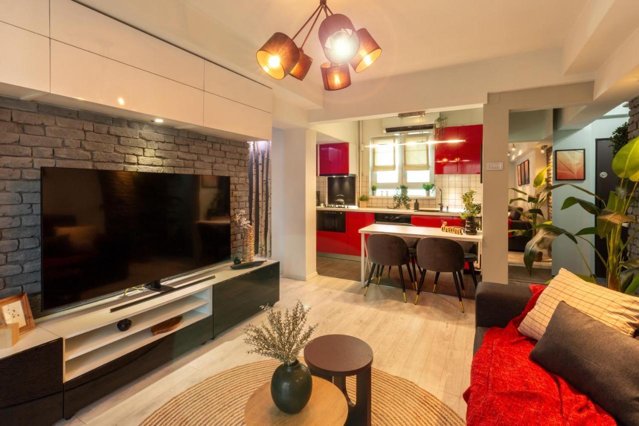 Modern 1br In The Old Town: The Perfect Choice Bucharest