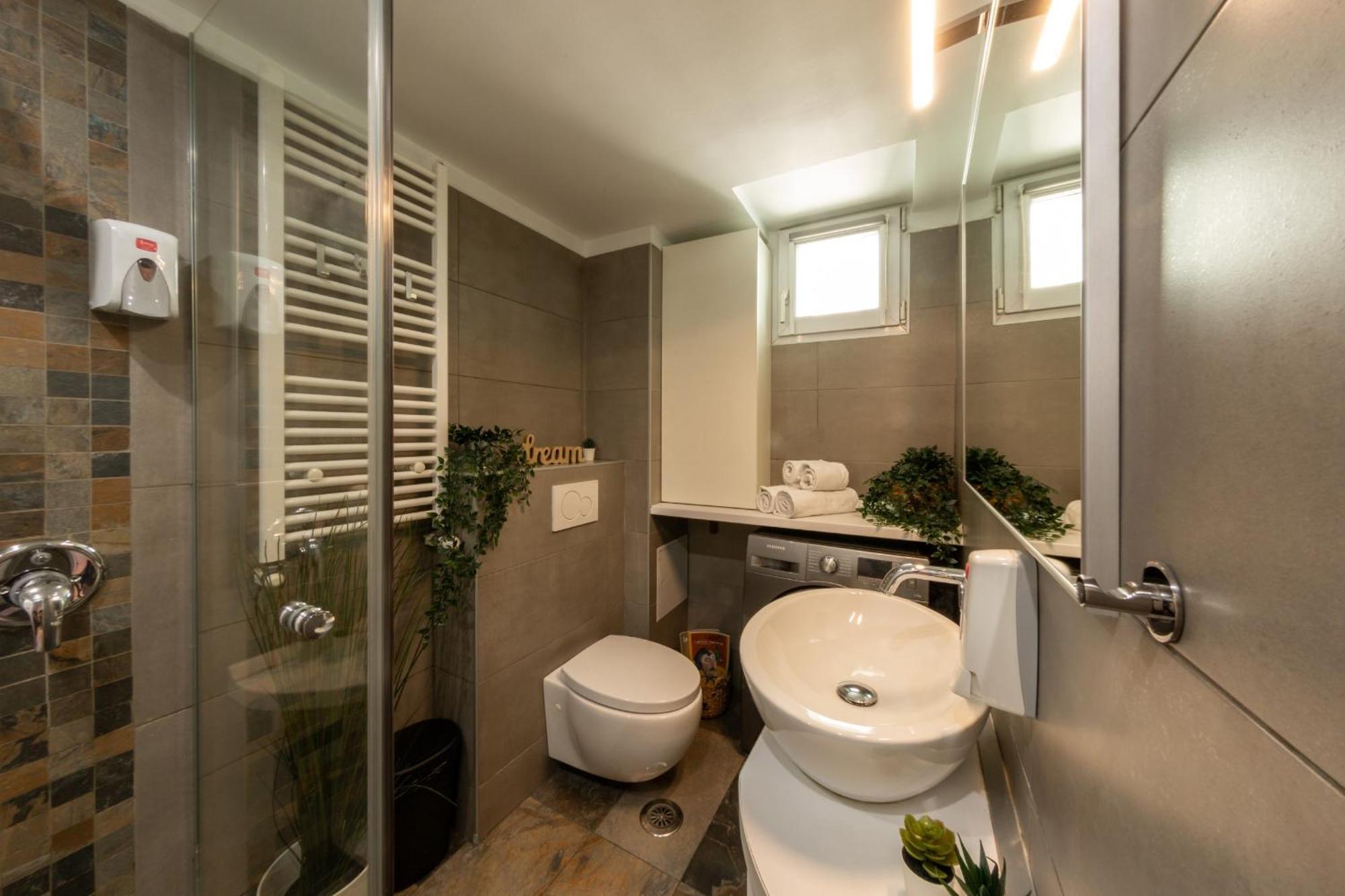 Modern 1br In The Old Town: The Perfect Choice Apartment *
