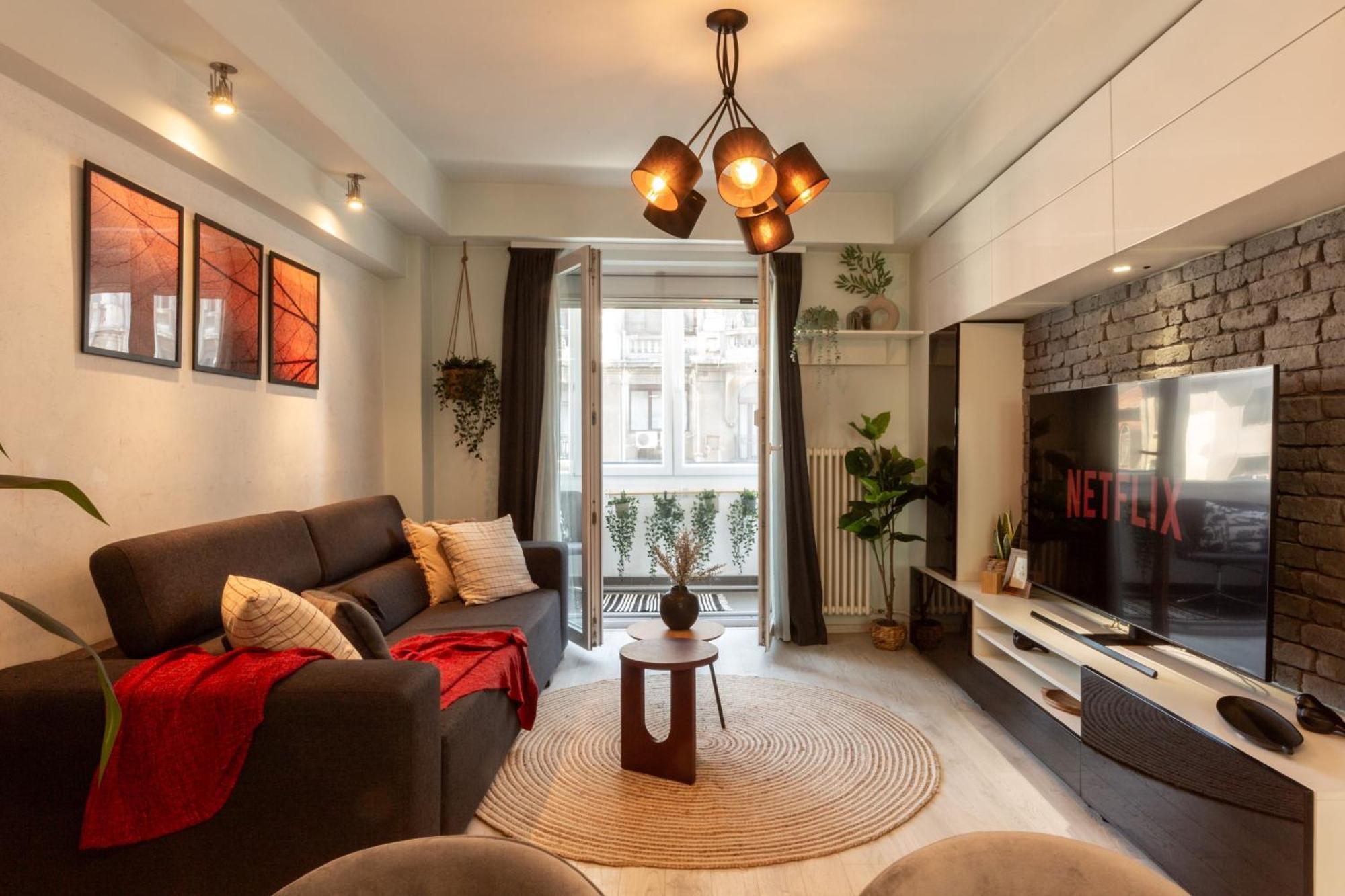 Modern 1br In The Old Town: The Perfect Choice Apartment